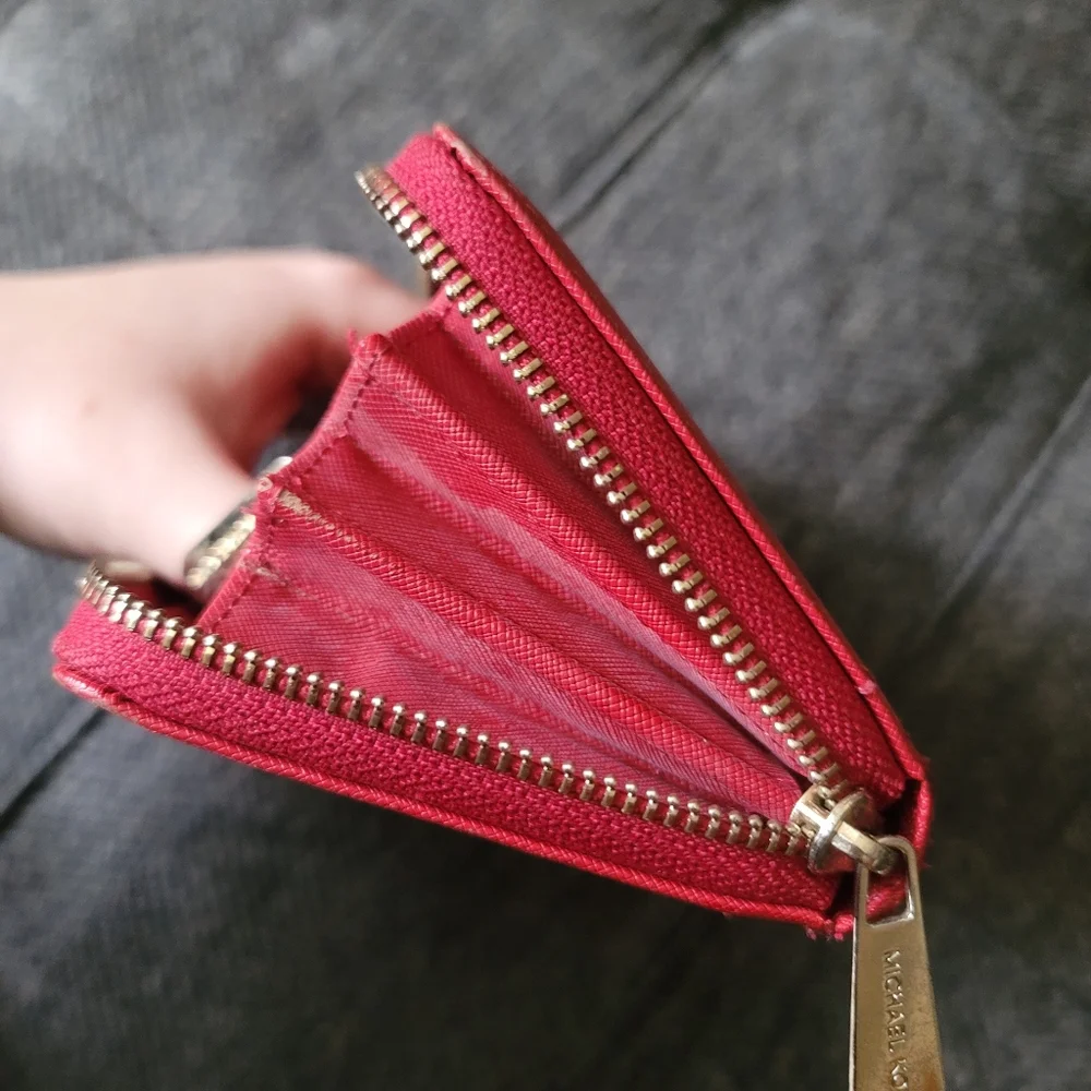 Michael Kors Jet Set Travel Continental Red Leather Wallet